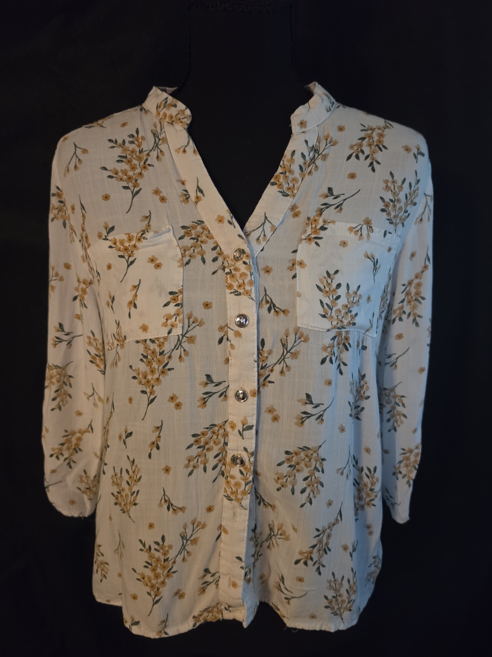 Ember White Yellow Floral Button Up Blouse Size Small